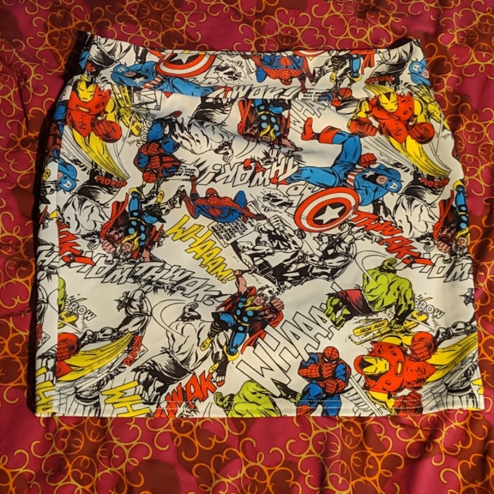 Marvel Heroes skirt L comics punk Hot Topic